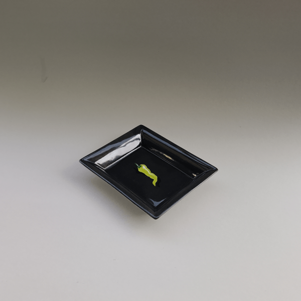 vide poche céramique noire décor piment vert HMC
