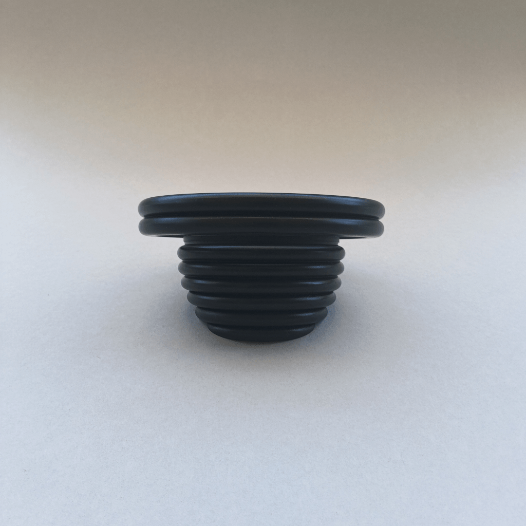 Horloge en plastique design des années 80 vue de dos